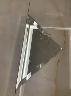 مرايا شكل مثلث مقاس 20-30