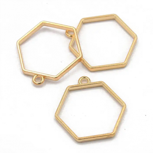 تعليقه معدنيه ثمانيه (حبه) ذهبي