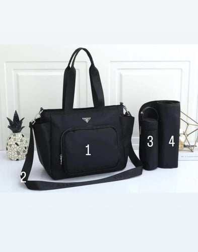 شنطة برادا أسود