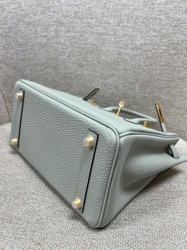 Birkin 25, Gris nave togo