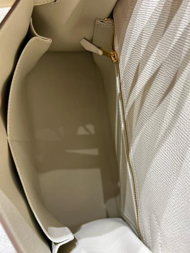 Kelly 28 , nata epsom