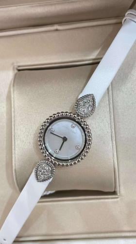 بوشرون ستيل وألماس ستراب جلد