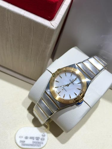 اوميقا كونستليشن ٢٨ مم