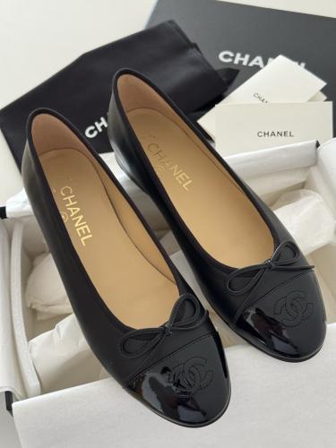 Chanel ballerina