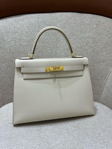 Kelly 28 , nata epsom