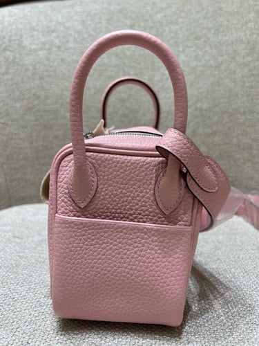 Mini Lindy , rose sakura clemence