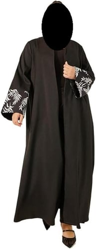 عباية نسائية للاحتفالات الرسمية بتصميم احترافي عصر...