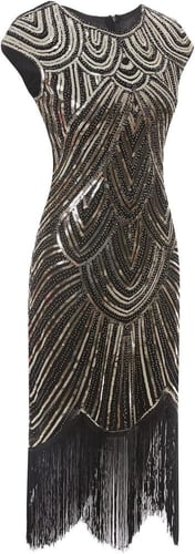 فستان سهرة مطرز من الدانتيل