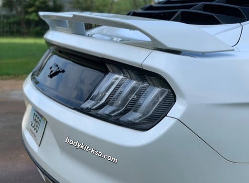 جناح بروفورمنس بكج اسود لماع