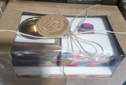 طقم علبة بخور ومبخره تصلح للتوزيعات