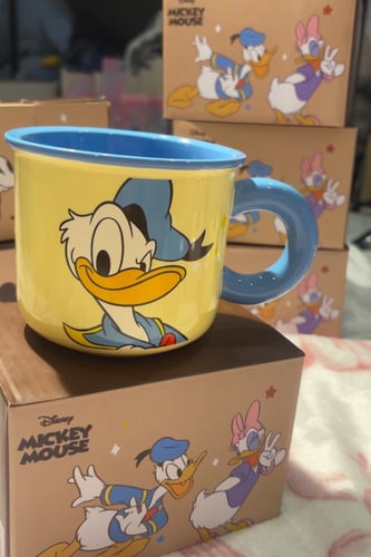 اكواب شخصيات ديزني