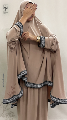 Two-piece prayer sheet with attached head covering