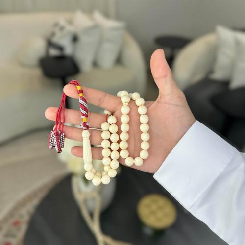 مسباح بكلايت كريمي -كركوشة حمراء