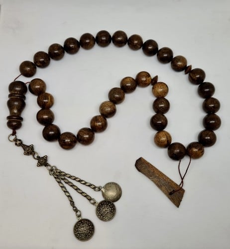 سبحة خشب العود الطبيعي 33 خرزة