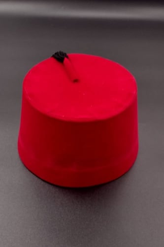 طربوش / الشاشية