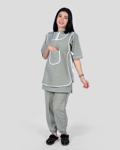 طقم عاملة منزلية مع مريلة مطبخ