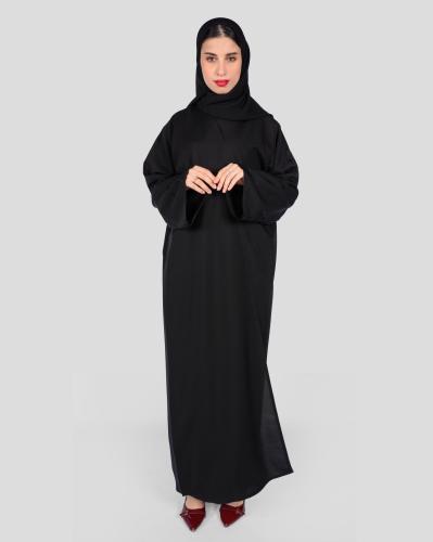 عباية سوداء بنقشة ورد و قصة واسعة