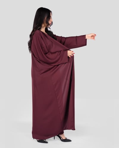 عباية نسائية بالوان متعددة