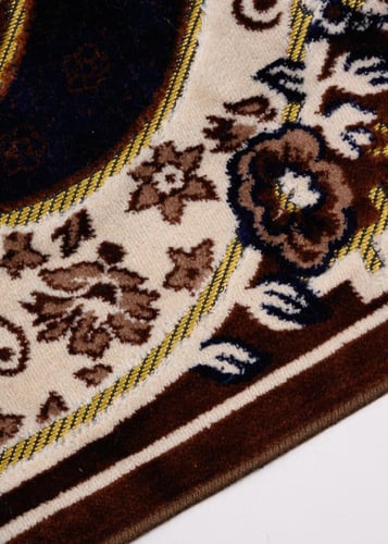 سجادة صلاة مخمل نقش محراب تراثي