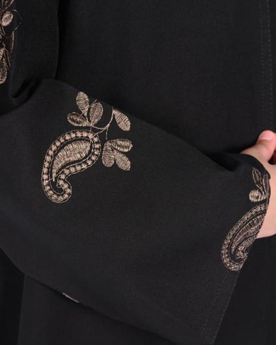 عباية بناتي