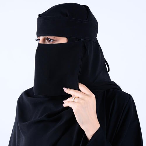 نقاب ربع خط قصير