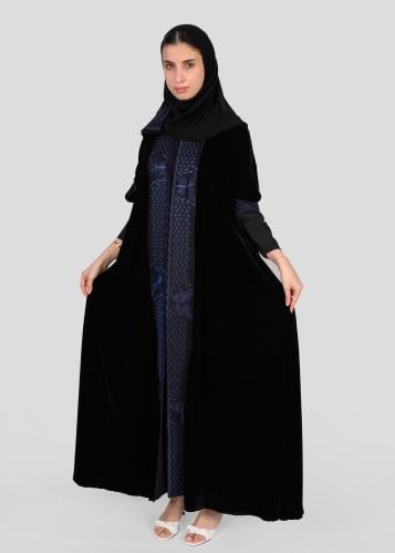 عباية مخمل مطرزة كاملة مع طرحة مطابقة