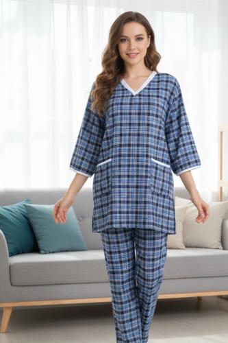 ملابس عاملات كاروهات