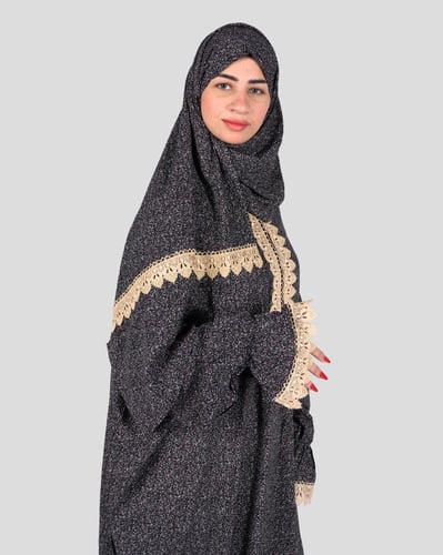 شرشف صلاة نسائي مع غطاء رأس