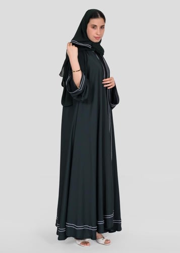 عباية شيفون حرير مفتوحة مع طرحة