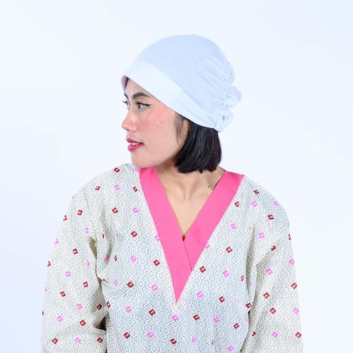 غطاء للرأس نسائي مقوى صغير أبيض/أسود