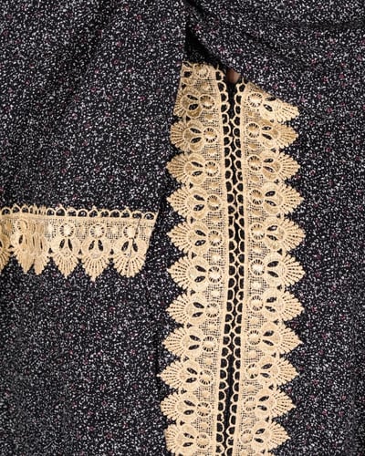 شرشف صلاة نسائي مع غطاء رأس