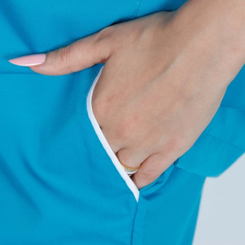 سكراب طبي للجنسين لون تركواز وأبيض