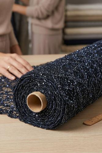 قماش شك كحلي للمناسبات