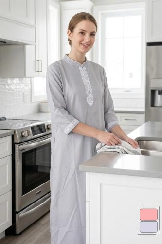 زي عاملات نسائي بياقة صينية وتطريز دانتيل