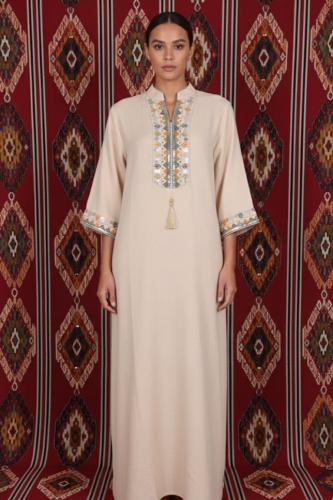 جلابية ميدي بتطريز على الاكمام