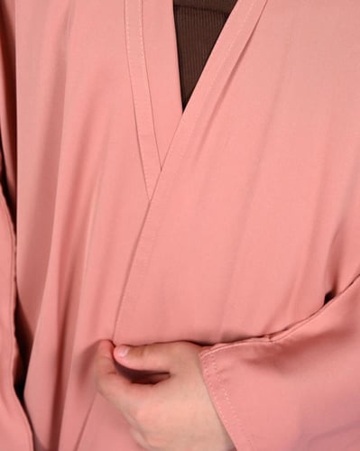 عباية حريرية ملونة للبنات بتصميم مفتوح