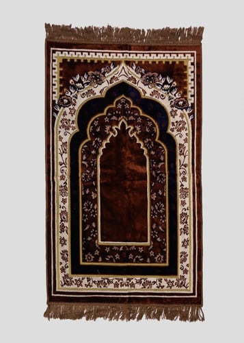 سجادة صلاة مخمل نقش محراب تراثي