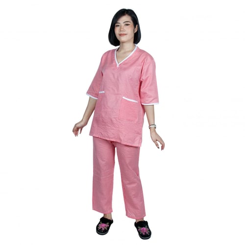 زي عاملة منزلية بألوان متعددة