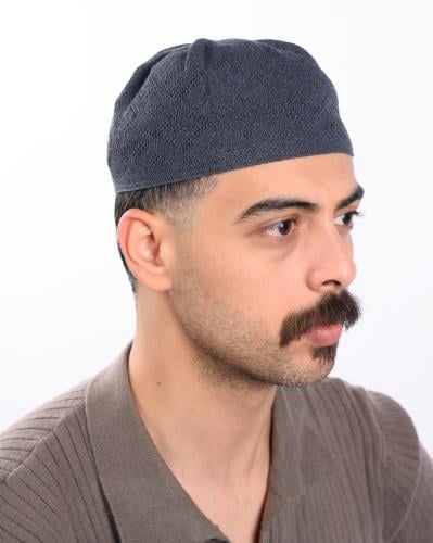طاقية رجالي لون رمادي