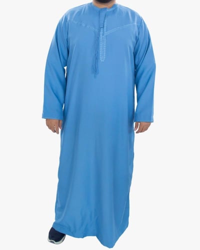 ثوب عماني مريح