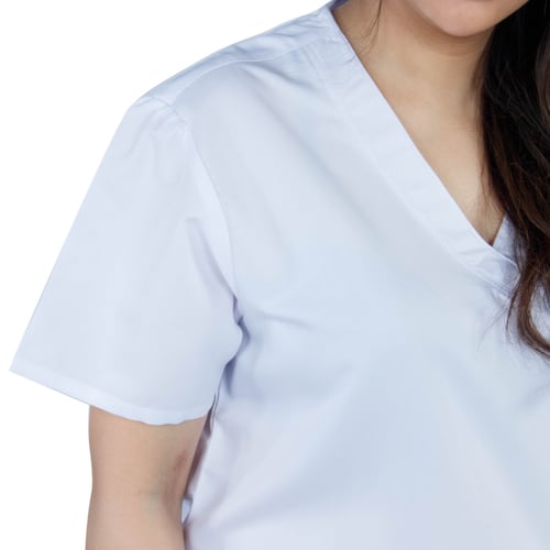 زي طبي لون أبيض نسائي أوفر سايز