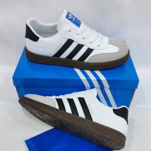 اديداس سامبا للجنسين من 36/إلى 4-180