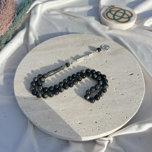 بكلايت - معدن