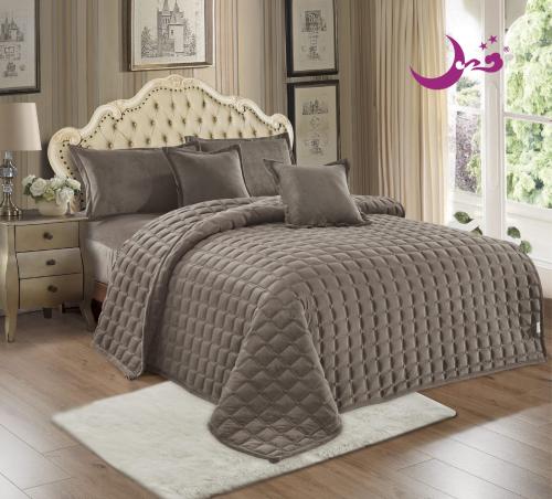 مفرش شتوي مضغوط مخمل مفرد ونص 4 قطع لون بني