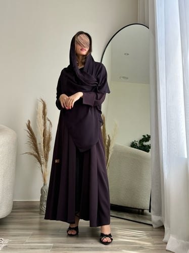A130 عبايه كريب بنفسجي