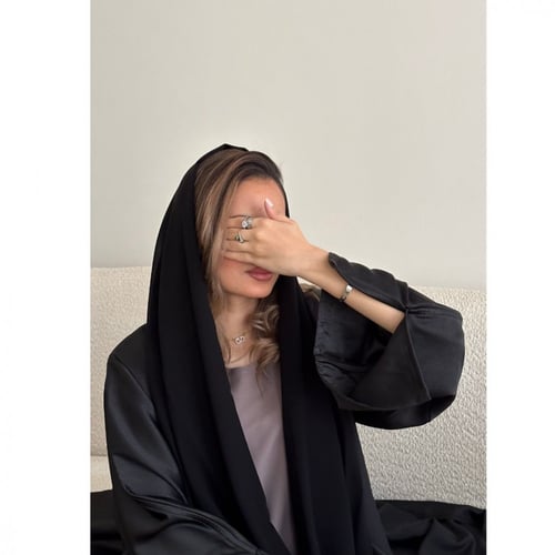 A122 عباية كريب لمعه