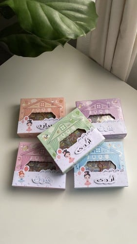 بوكس تزيين الميدالية بالملصقات