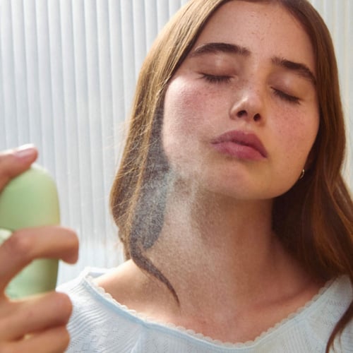 Sincerely Yours Hit Refresh Soothing and Hydrating...