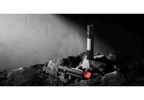 شاومي كشاف طوارى مع أداة تحطيم زجاج وقاطع حزام الم...