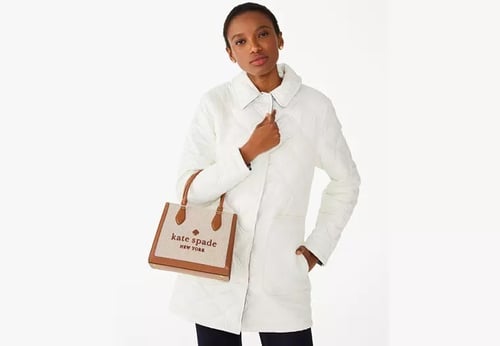 توت صغير من كيت سبيد